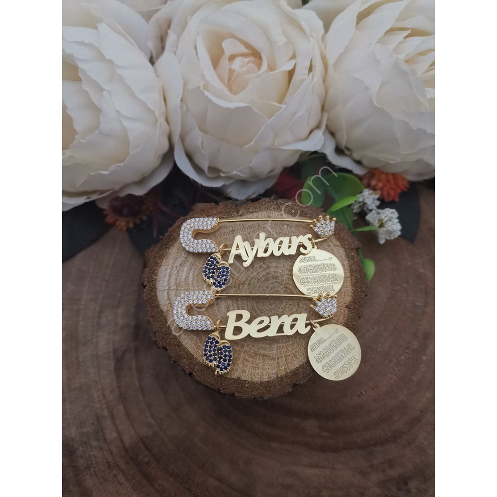 925 Ayar Gümüş İsimli Bebek Yaka İğnesi Fiyatı Taksit 925 Ayar Gümüş İsimli Bebek Yaka İğnesi Fiyatı Taksit